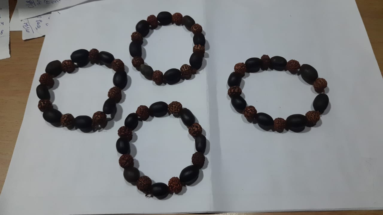 Divine Prosperity Bracelet – Kamalgatta & Rudraksha for Wealth & Abundance
